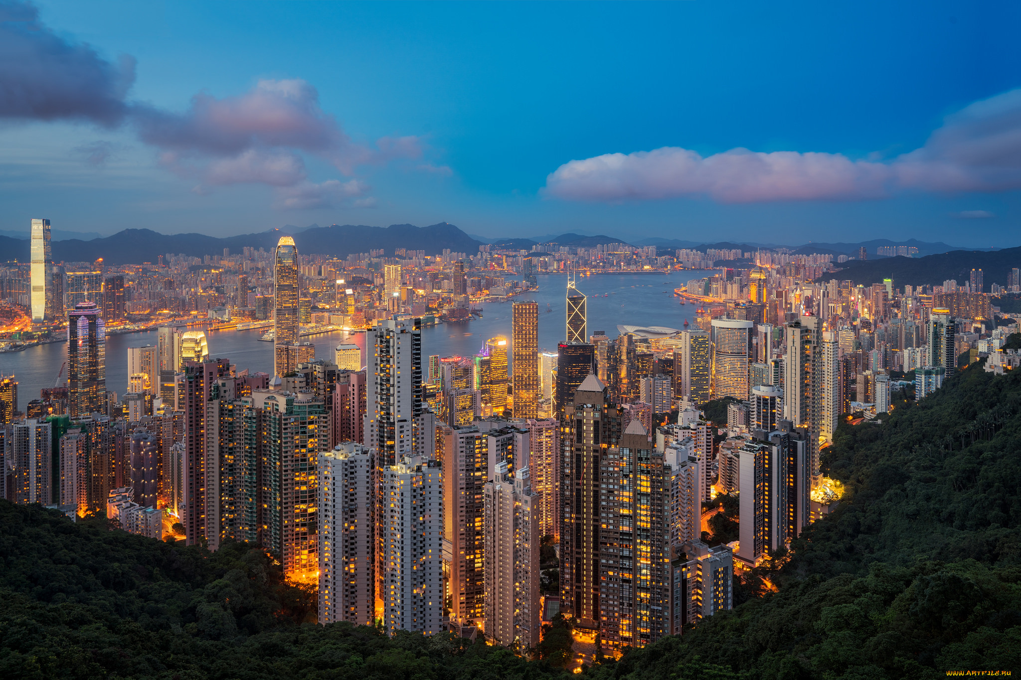 Гонконг (Южное побережье Китая)